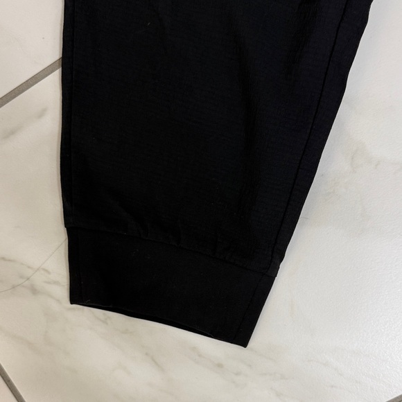 Athleta Black Trekkie Joggers size small NET - Picture 6 of 10